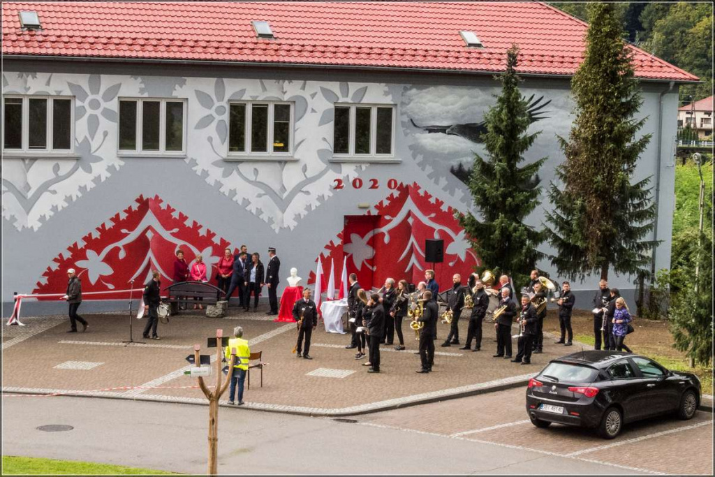 Droga do wolności mieszkańców Gminy Porąbka.