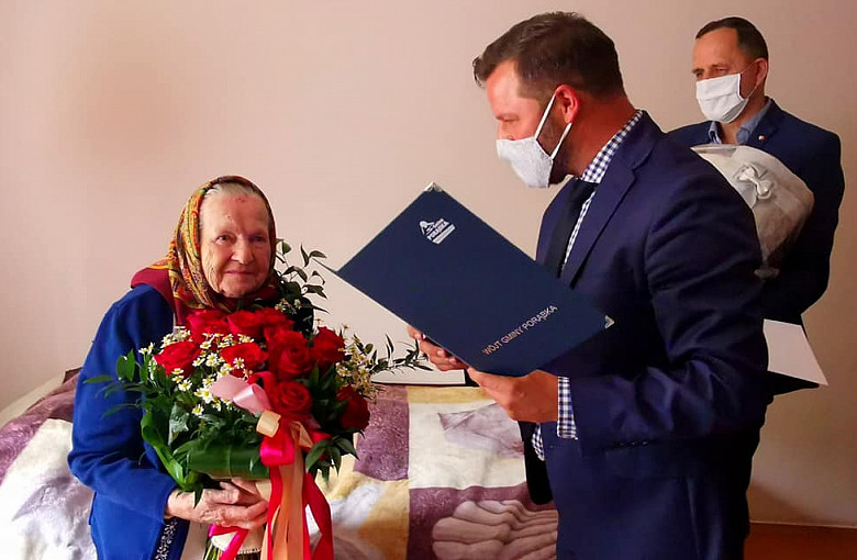 200 lat dla Pani Genowefy Gąsiorek z Porąbki!