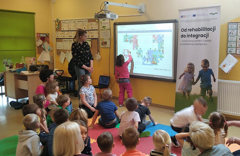 Pierwsze spotkanie przedszkolaków